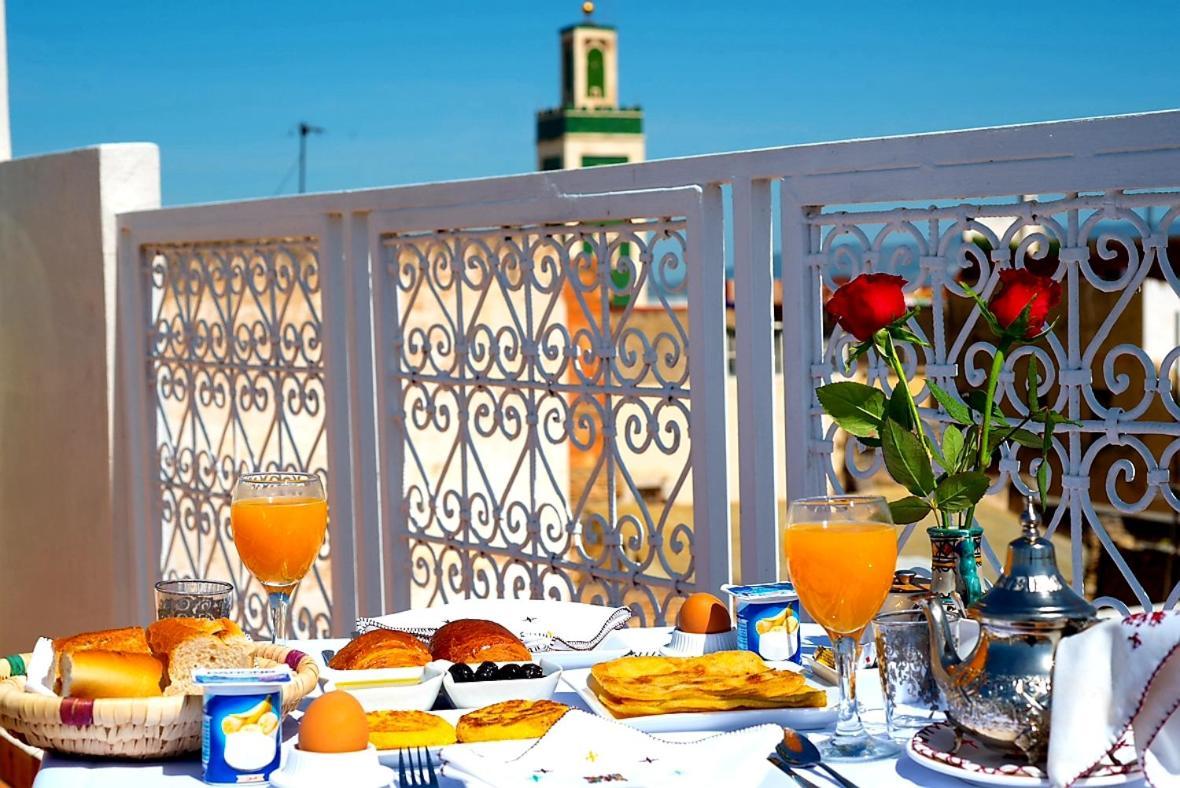 Riad Safir Meknès Buitenkant foto